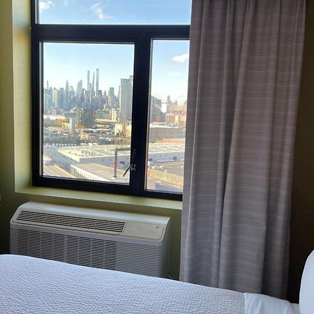 Holiday Inn Express Long Island City E - New York By Ihg Dış mekan fotoğraf