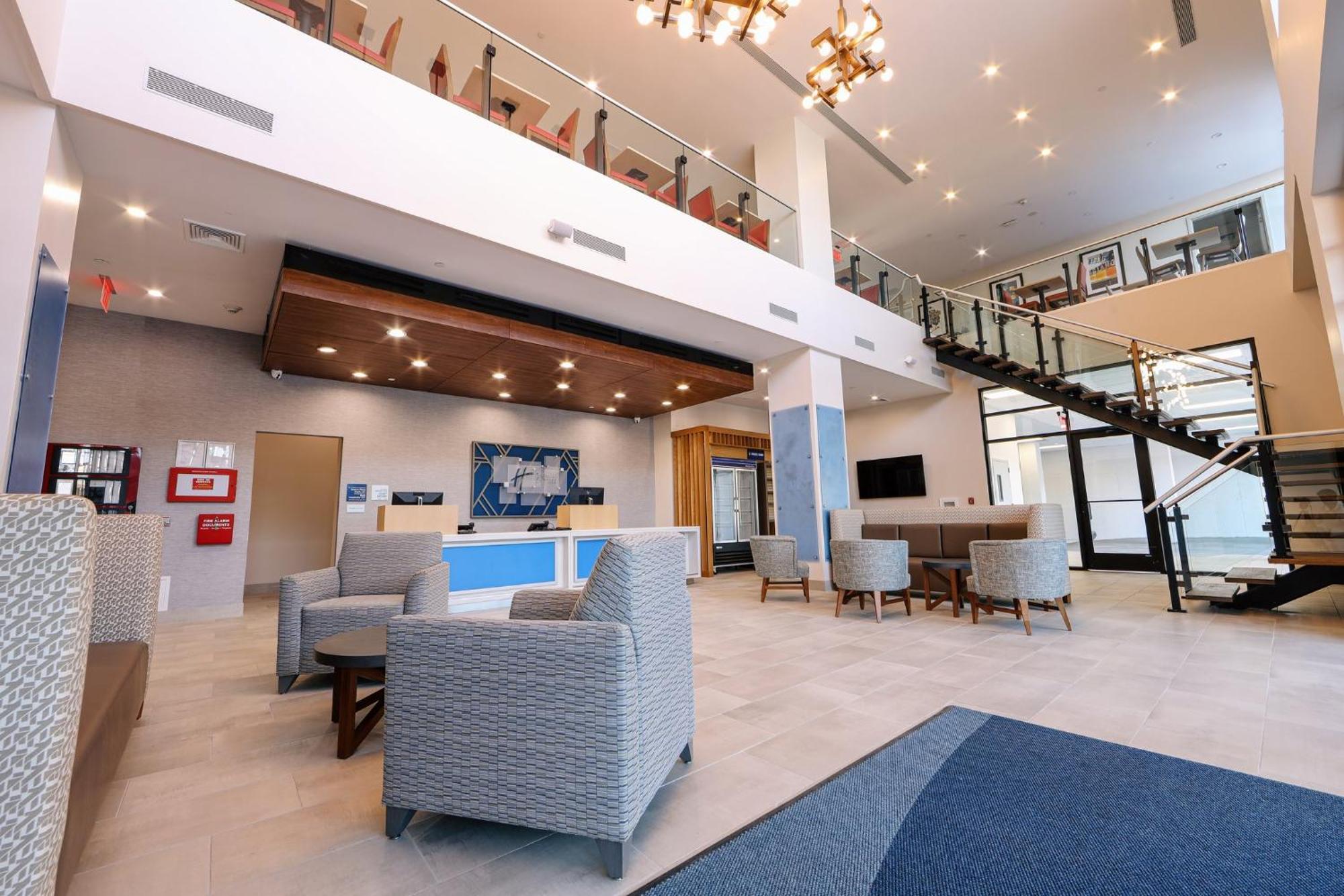 Holiday Inn Express Long Island City E - New York By Ihg Dış mekan fotoğraf