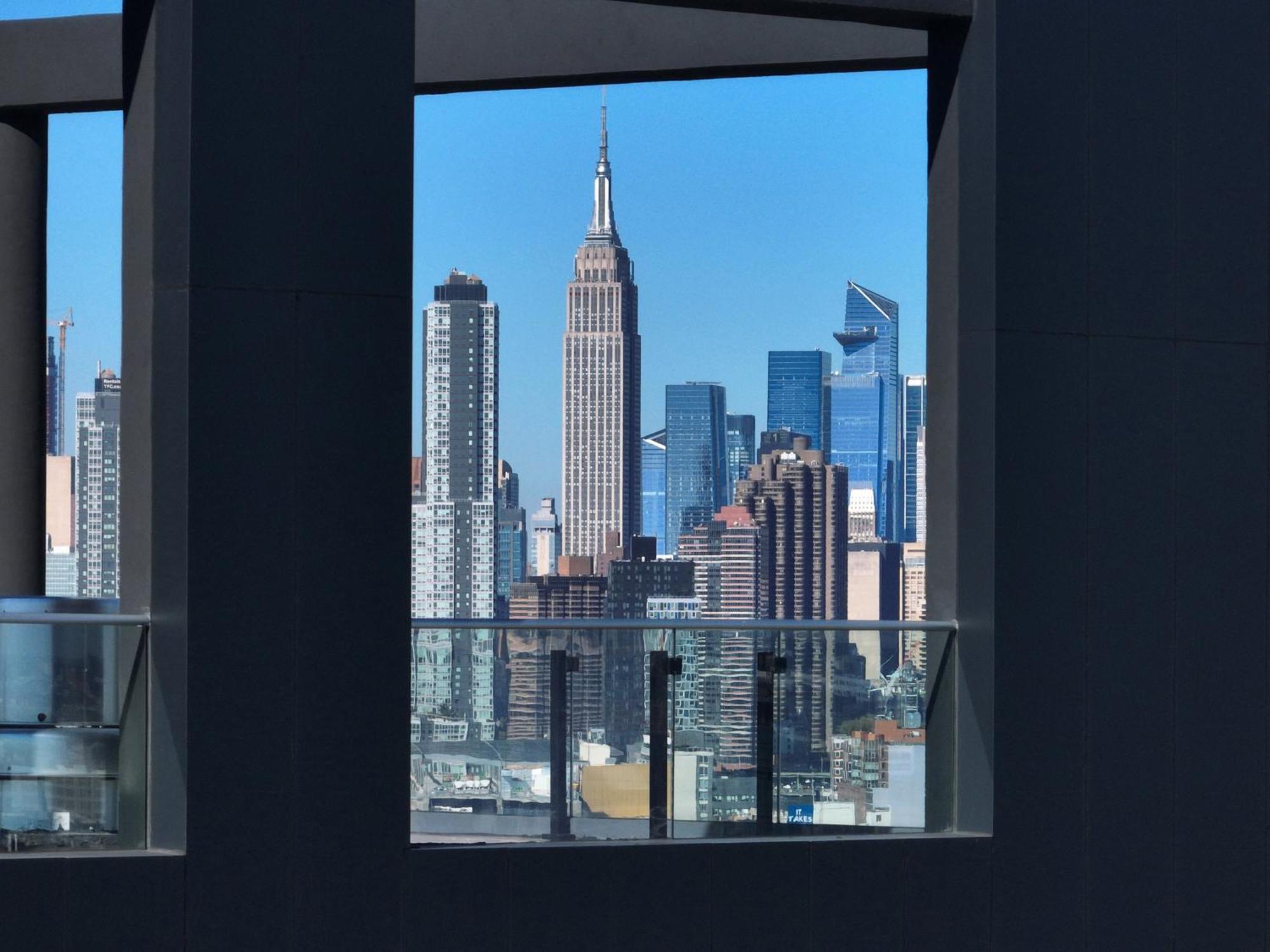 Holiday Inn Express Long Island City E - New York By Ihg Dış mekan fotoğraf