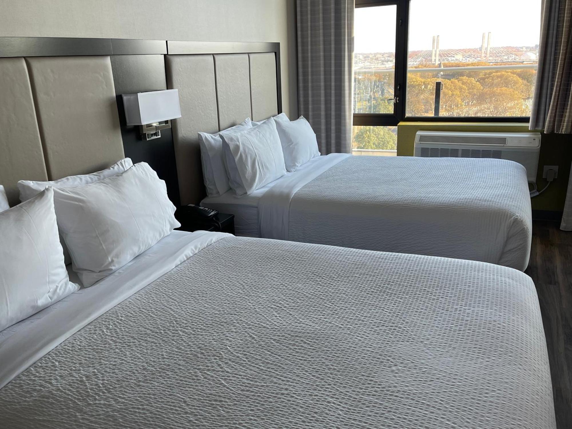 Holiday Inn Express Long Island City E - New York By Ihg Dış mekan fotoğraf