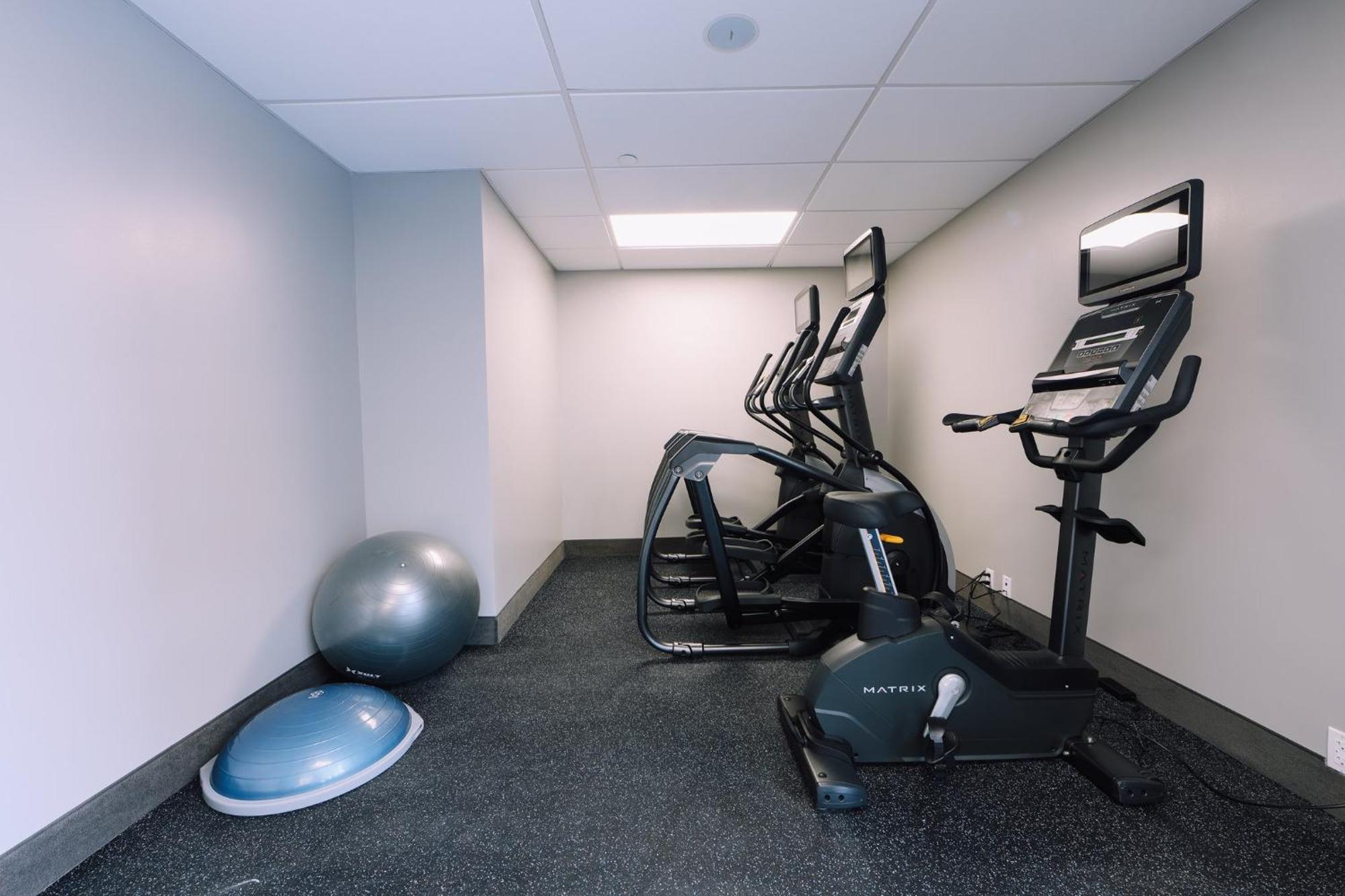 Holiday Inn Express Long Island City E - New York By Ihg Dış mekan fotoğraf