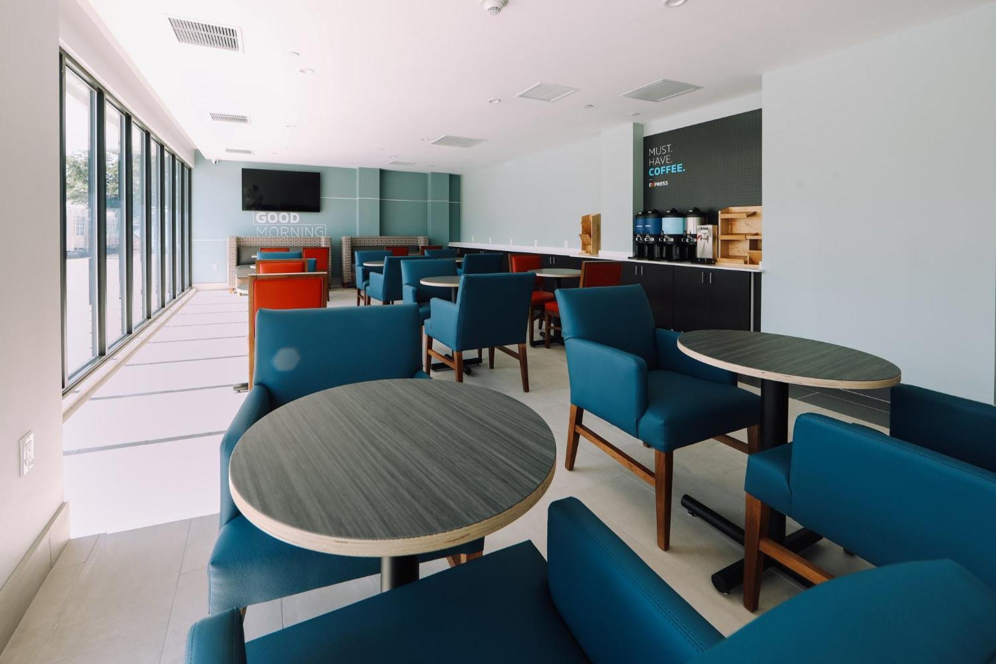 Holiday Inn Express Long Island City E - New York By Ihg Dış mekan fotoğraf