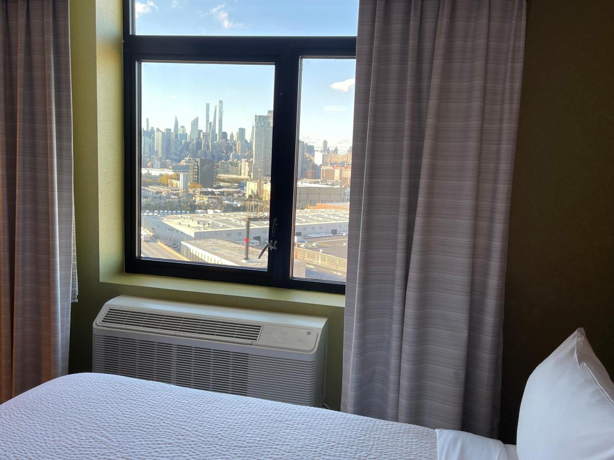 Holiday Inn Express Long Island City E - New York By Ihg Dış mekan fotoğraf